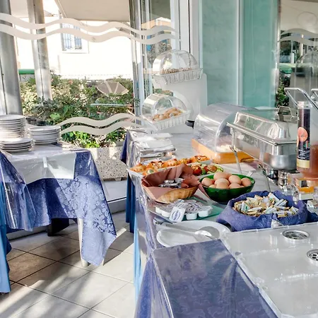 Отель Margareth