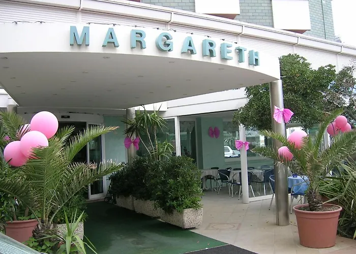 מלון Margareth 3*